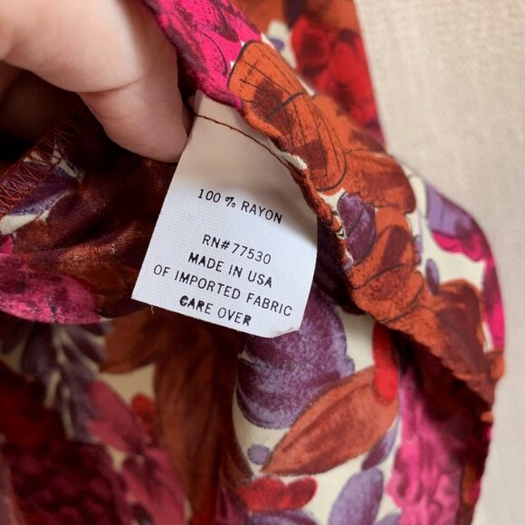 Abercrombie & Fitch Vintage Rayon Blouse Size 12 Floral Berry Print Fall Retro - Picture 9 of 11
